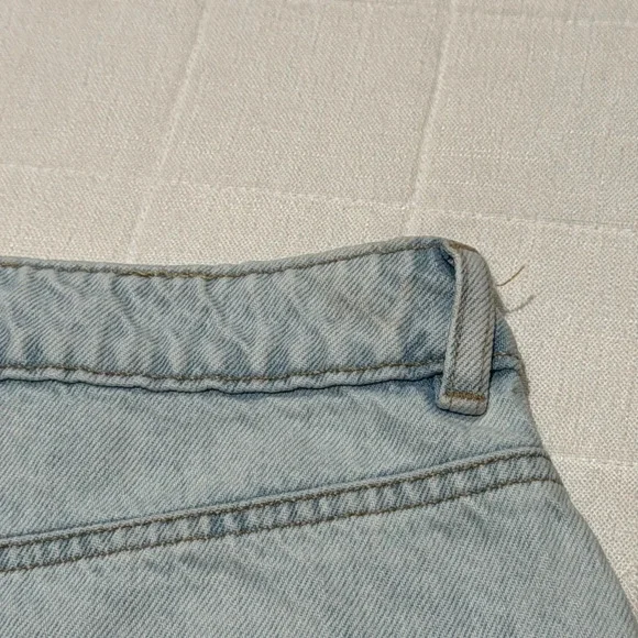 Garage Shorts - Picture 10 of 10